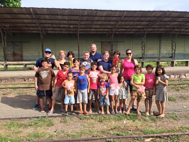 image of those we helped during our Costa Rica Missions trip